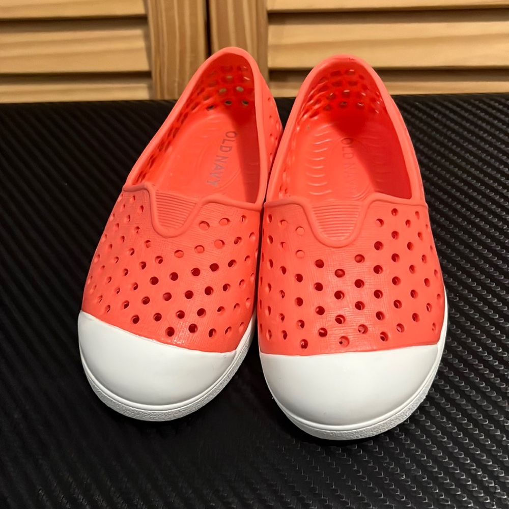 Toddler shoes!